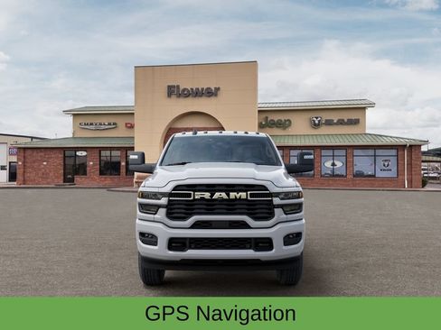 New 2025 RAM 2500 Big Horn AWD/4WD image 8