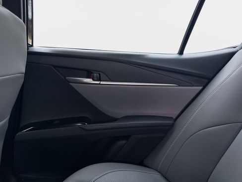 New 2026 Toyota Camry SE image 12