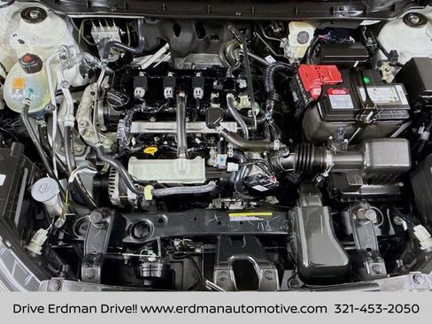 Certified 2024 Nissan Kicks SV image 30