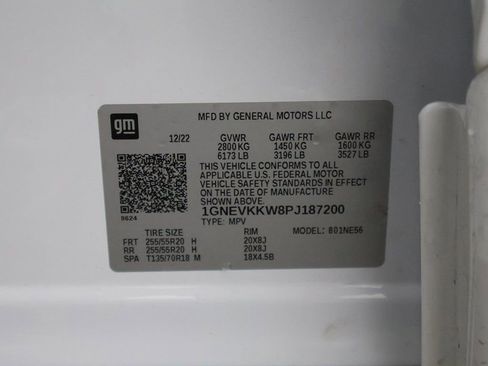 Used 2023 Chevrolet Traverse Premier image 65