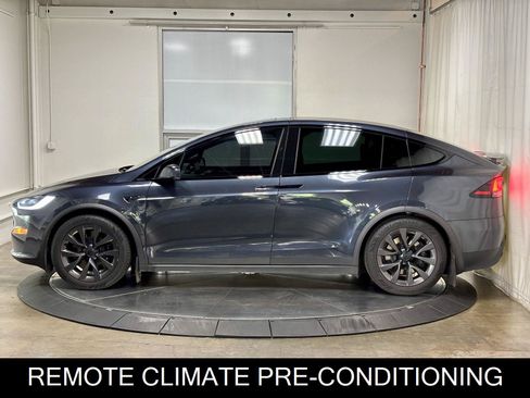 Used 2024 Tesla Model X AWD/4WD image 7