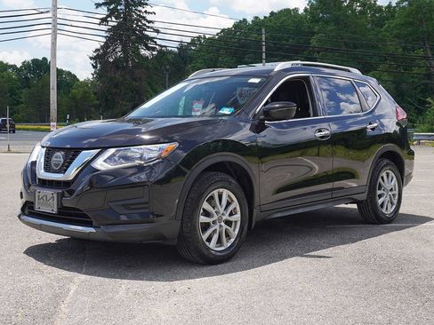 Used 2018 Nissan Rogue SV w/ Premium Package AWD/4WD image 7