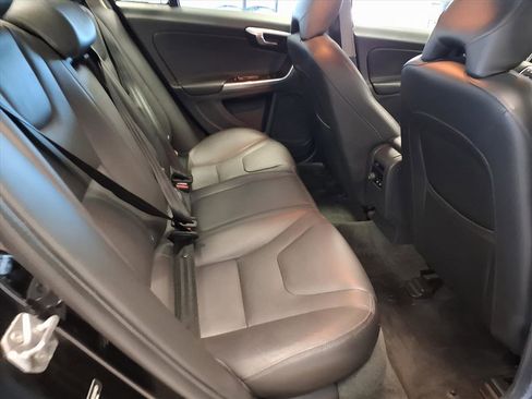 Used 2016 Volvo S60 T5 Premier w/ Climate Package image 14