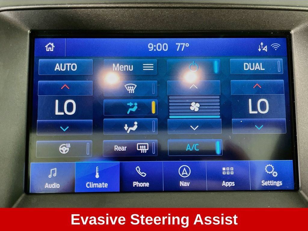 Used 2020 Ford Edge ST-Line w/ Cold Weather Package AWD/4WD image 23
