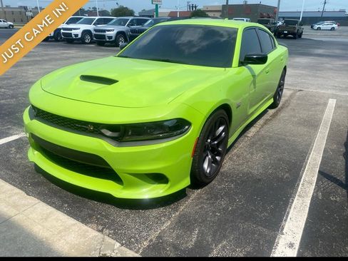 Used 2023 Dodge Charger Scat Pack w/ Plus Group RWD image 3