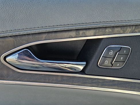 Used 2020 Lincoln Nautilus Reserve w/ Equipment Group 201A FWD image 13