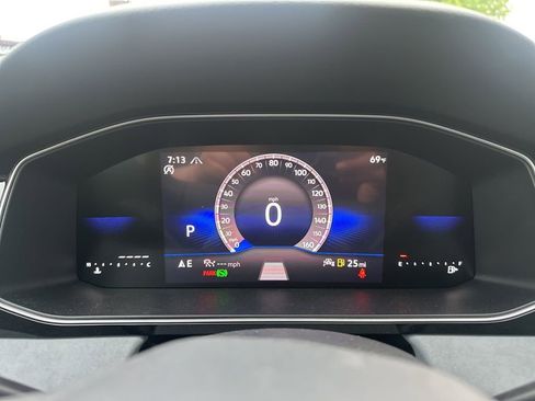 New 2026 Volkswagen Jetta SE FWD image 26
