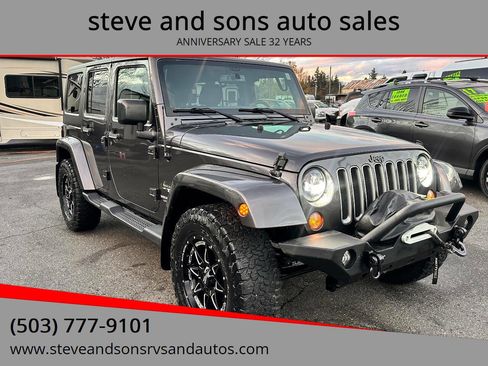 Used 2016 Jeep Wrangler Unlimited Sahara w/ Connectivity Group image 1