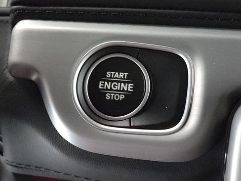 Used 2024 Mercedes-Benz G 550 image 16