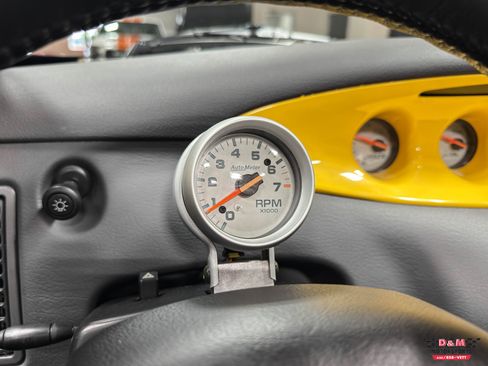 Used 1999 Plymouth Prowler RWD image 17
