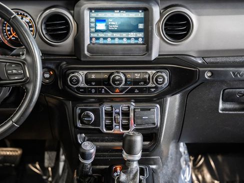 Certified 2021 Jeep Wrangler Unlimited Sport image 25