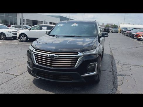 Certified 2023 Chevrolet Traverse High Country FWD image 3