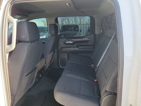 Used 2022 Chevrolet Silverado 1500 LT image 9