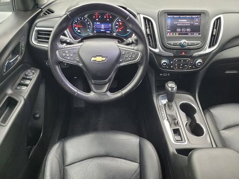 Used 2021 Chevrolet Equinox LT FWD image 22