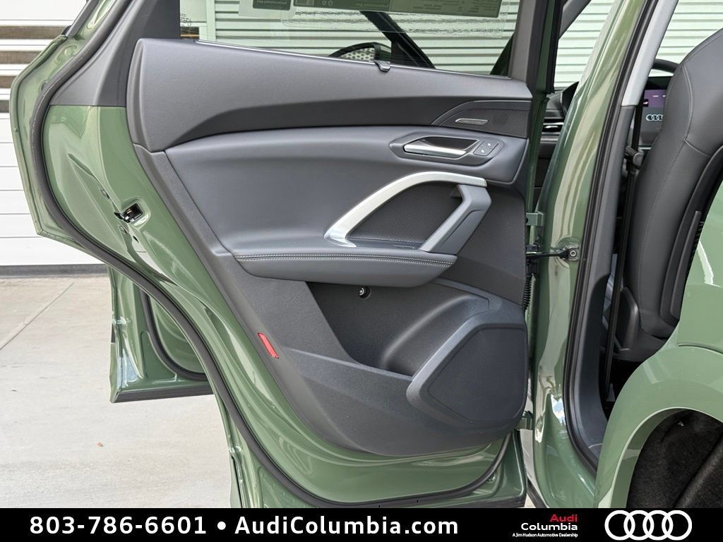 New 2026 Audi Q5 Premium Plus AWD/4WD image 21