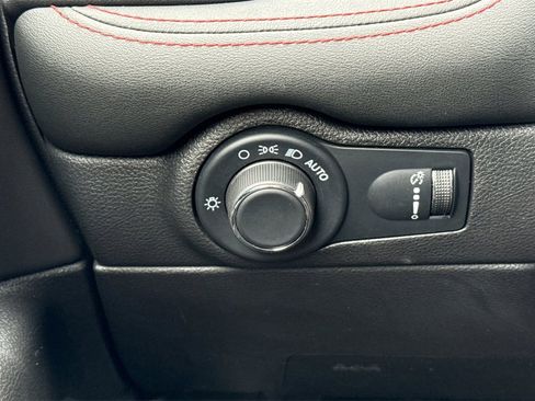 Used 2024 Dodge Durango R/T image 40