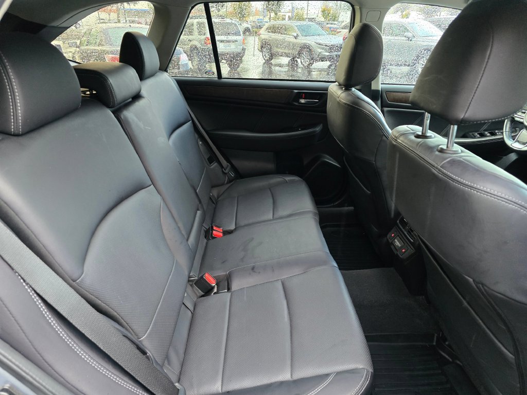 Used 2018 Subaru Outback 2.5i Limited AWD/4WD image 8
