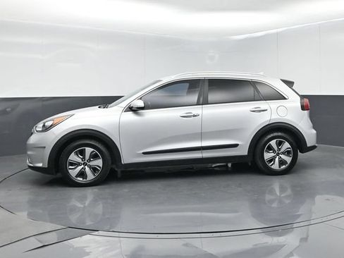Used 2019 Kia Niro EX FWD image 5
