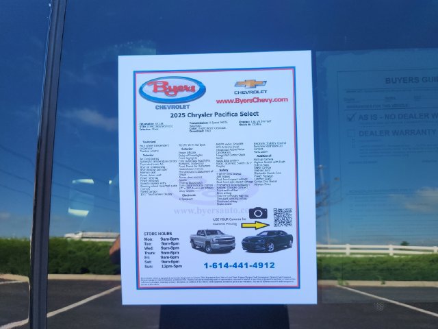 Used 2025 Chrysler Pacifica Select FWD image 13