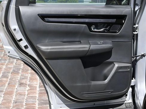 New 2025 Honda CR-V EX-L image 11