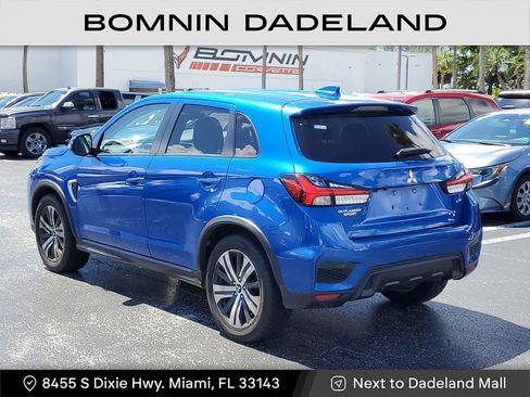 Used 2021 Mitsubishi Outlander Sport SE image 3