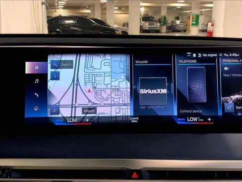 Used 2022 BMW iX xDrive50 w/ Convenience Package image 36