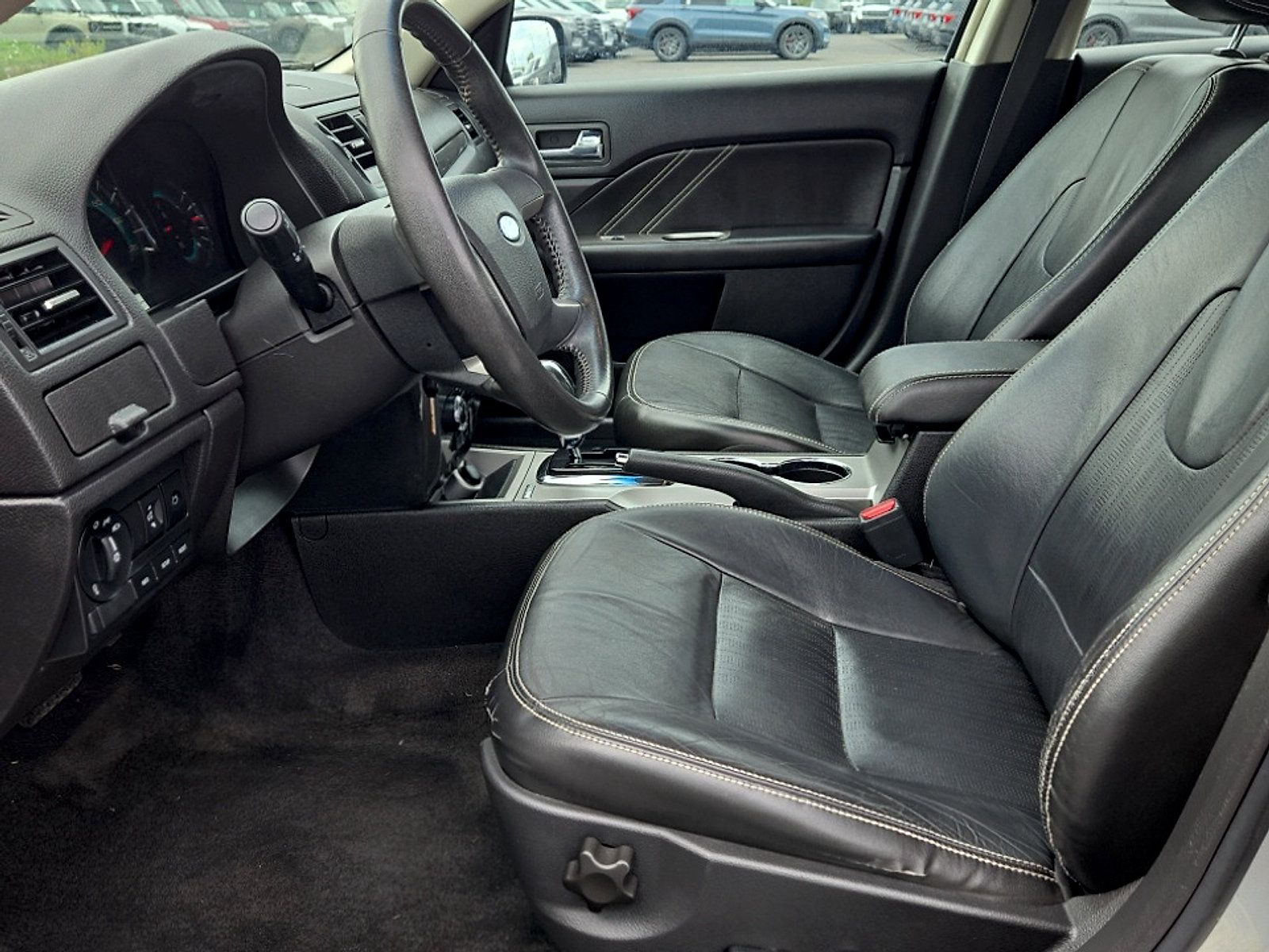 Used 2010 Ford Fusion Sport FWD image 11