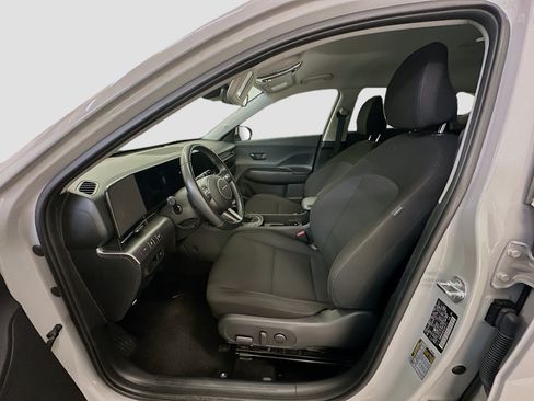 Used 2025 Hyundai Kona SEL AWD/4WD image 13
