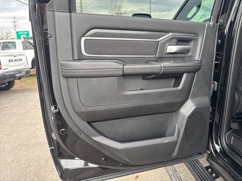 New 2025 RAM 2500 Big Horn AWD/4WD image 26