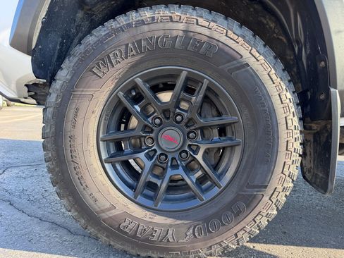 Used 2021 Toyota Tacoma TRD Pro image 42