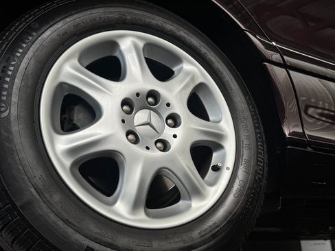 Used 2000 Mercedes-Benz S 500 image 66