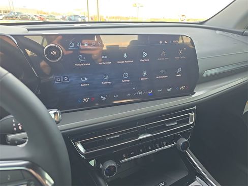 New 2026 Chevrolet Traverse LT w/ Sun and Wheel Package image 21