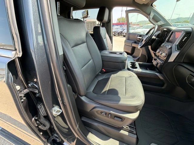 Used 2022 GMC Sierra 1500 SLT w/ SLT Premium Package AWD/4WD image 22