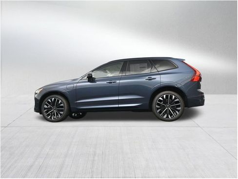 New 2026 Volvo XC60 T8 Ultra w/ Protection Package Premier AWD/4WD image 22