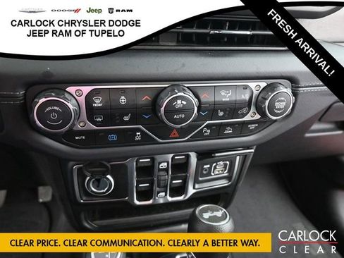 Used 2025 Jeep Wrangler Sahara w/ Safety Group image 24