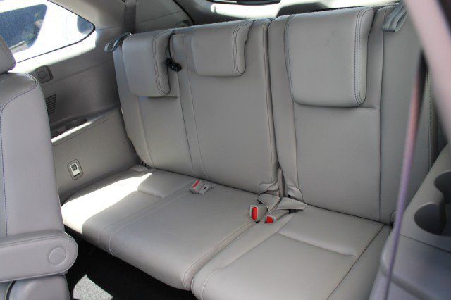 Used 2016 Toyota Highlander XLE FWD image 19