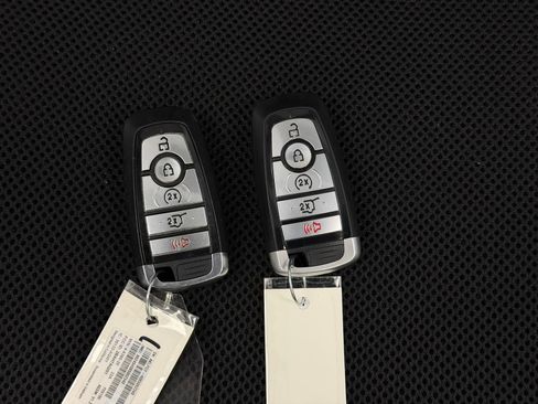 Used 2025 Ford Explorer ST-Line AWD/4WD image 9