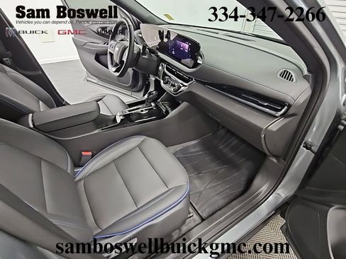 Used 2025 Buick Envista Sport Touring w/ Convenience I Package image 35