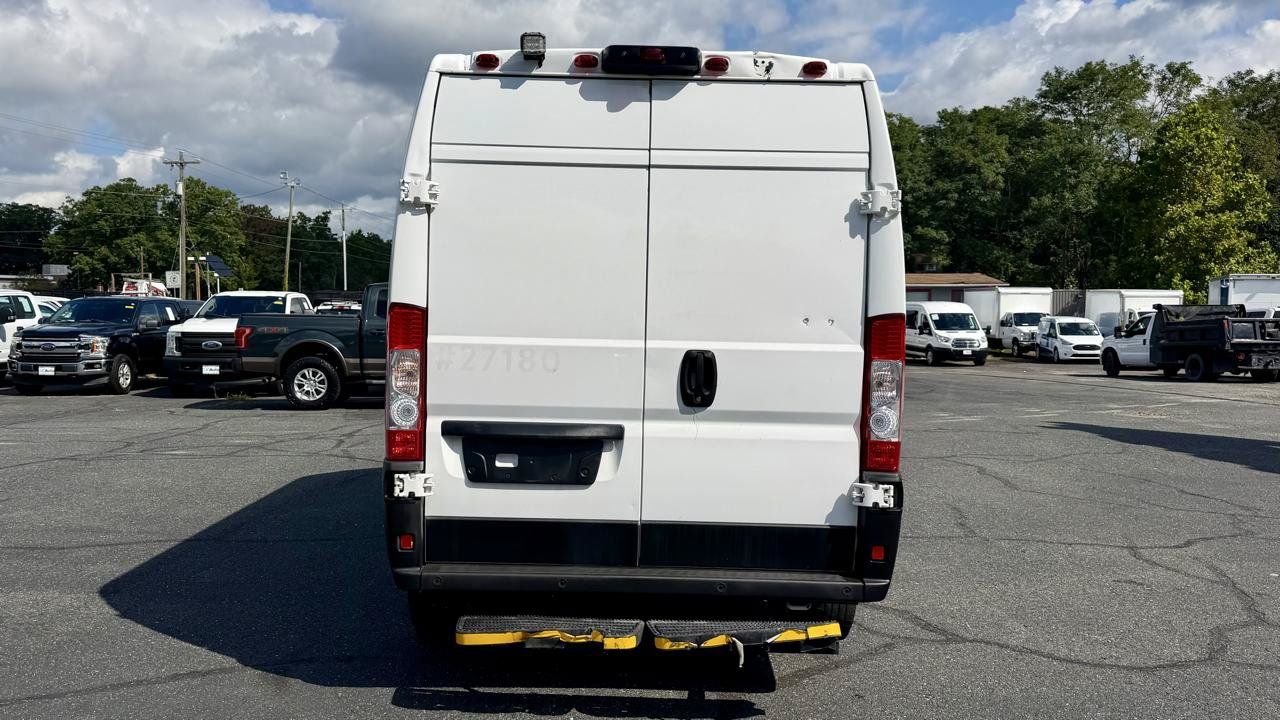 Used 2021 RAM ProMaster 2500 w/ Interior LED Lighting Group FWD image 9