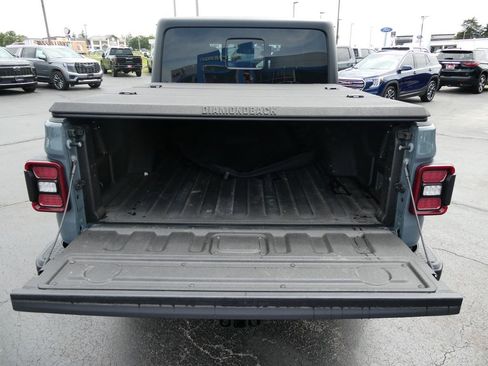 Used 2024 Jeep Gladiator Sport AWD/4WD image 20