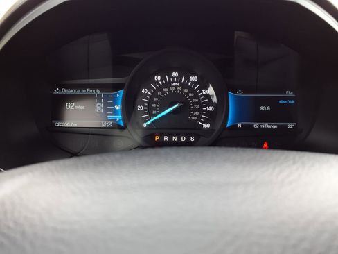 Used 2024 Ford Edge SEL w/ Convenience Package image 16