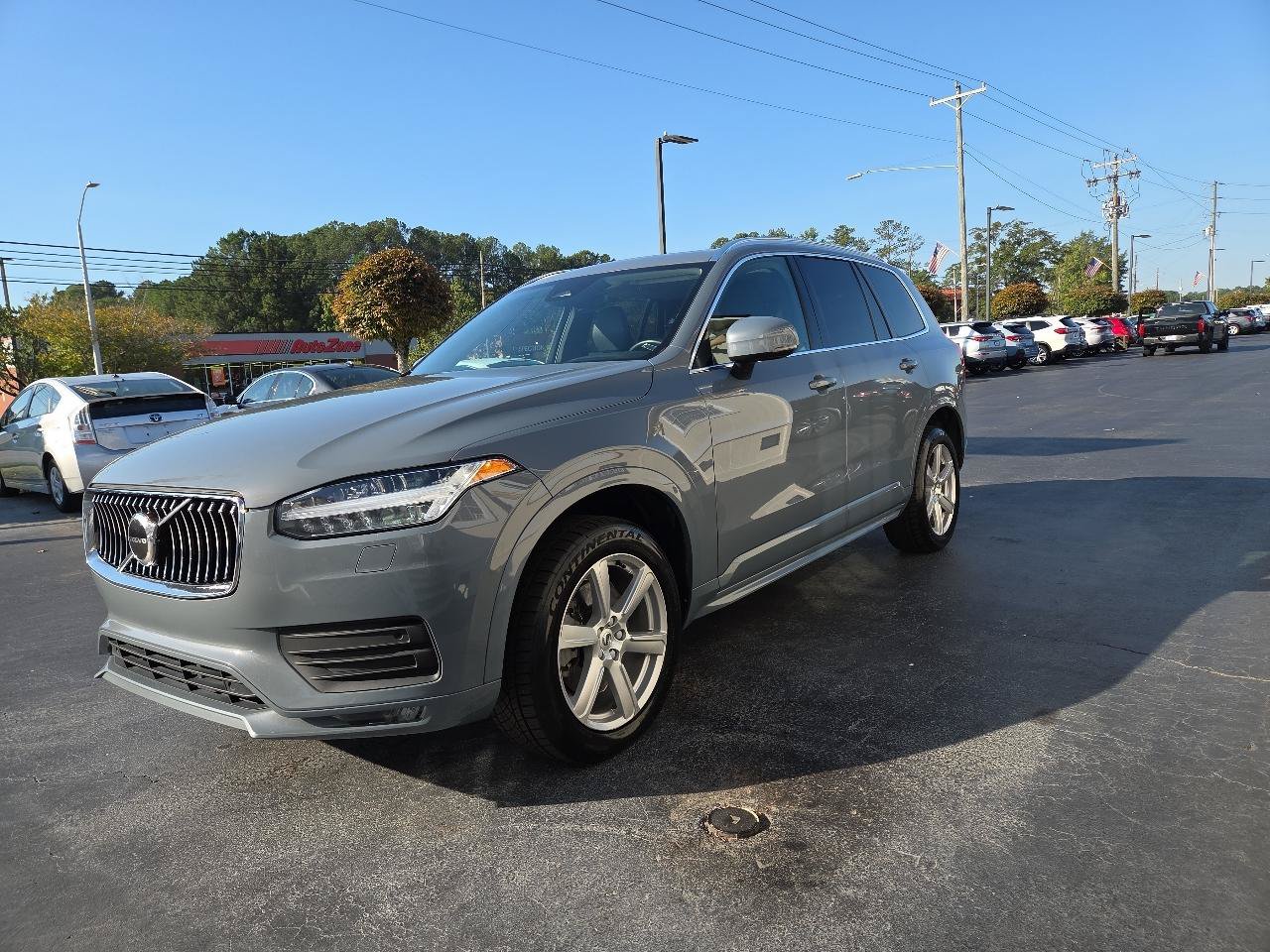 Used 2023 Volvo XC90 B5 Core AWD/4WD image 4