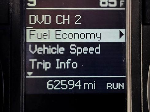 Used 2014 Chrysler Town & Country Touring-L w/ Driver Convenience Group FWD image 32