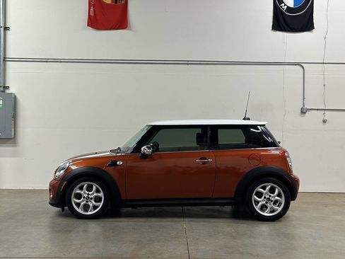 Used 2012 MINI Cooper Hardtop image 1