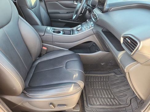 Used 2022 Hyundai Santa Fe Limited image 17