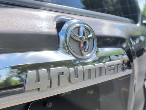 Used 2020 Toyota 4Runner Limited image 34