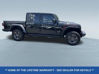 Used 2023 Jeep Gladiator Rubicon w/ Cold Weather Group AWD/4WD video 2