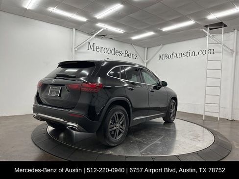 Used 2025 Mercedes-Benz GLA 250 4MATIC image 8