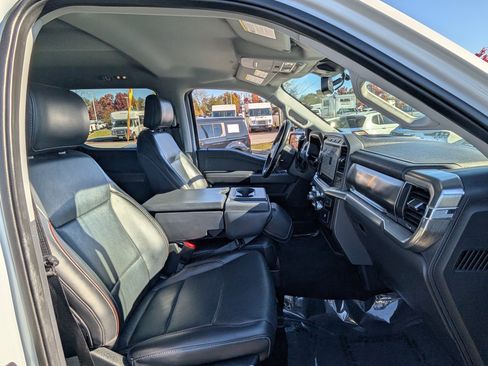 Certified 2021 Ford F150 Lariat image 10