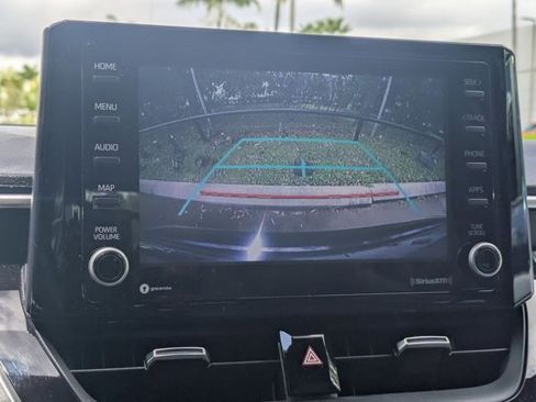 Used 2022 Toyota Corolla SE image 14